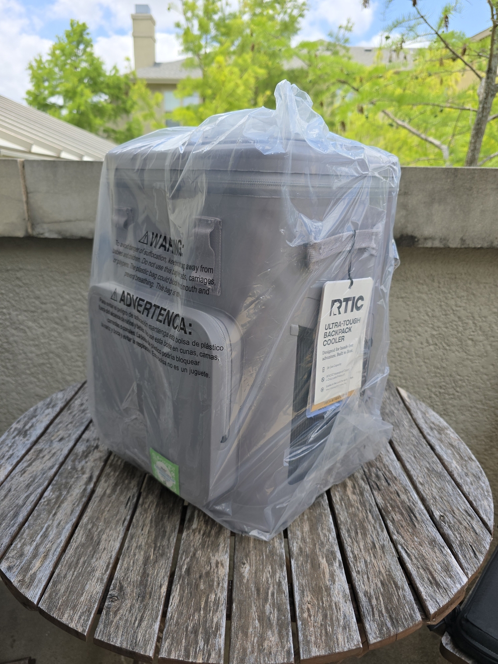 RTIC 24 CAN ULTRA-TOUGH BACKPACK COOLER INSULATED WATERPROOF LEAKPROOF TRAIL